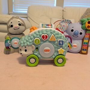 Fisher-Price Linkable ToysHedgehog Activity Toy - Blue and Green